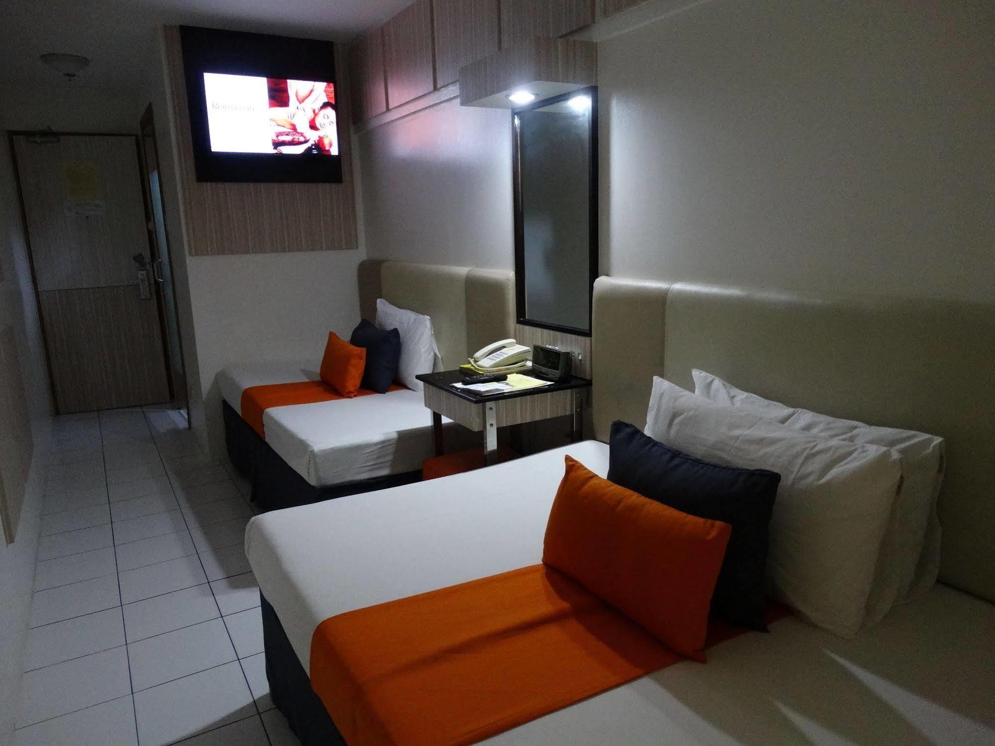 Hostel 1632 Manila Kültér fotó
